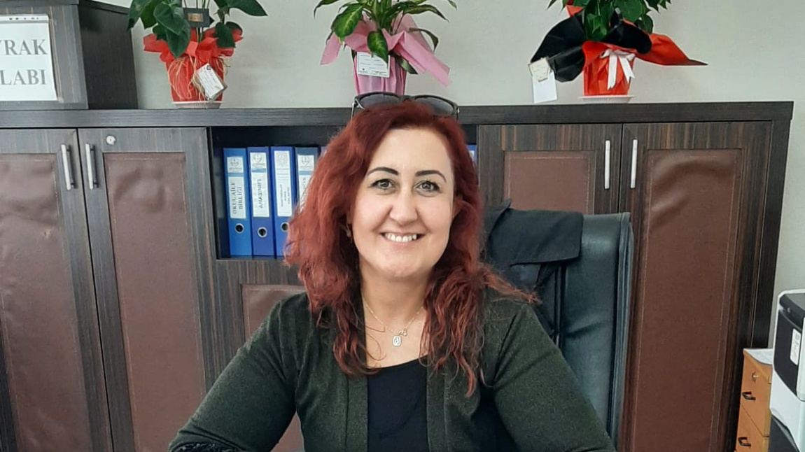 ZUHAL LEVENT - Okul Öncesi Öğretmeni